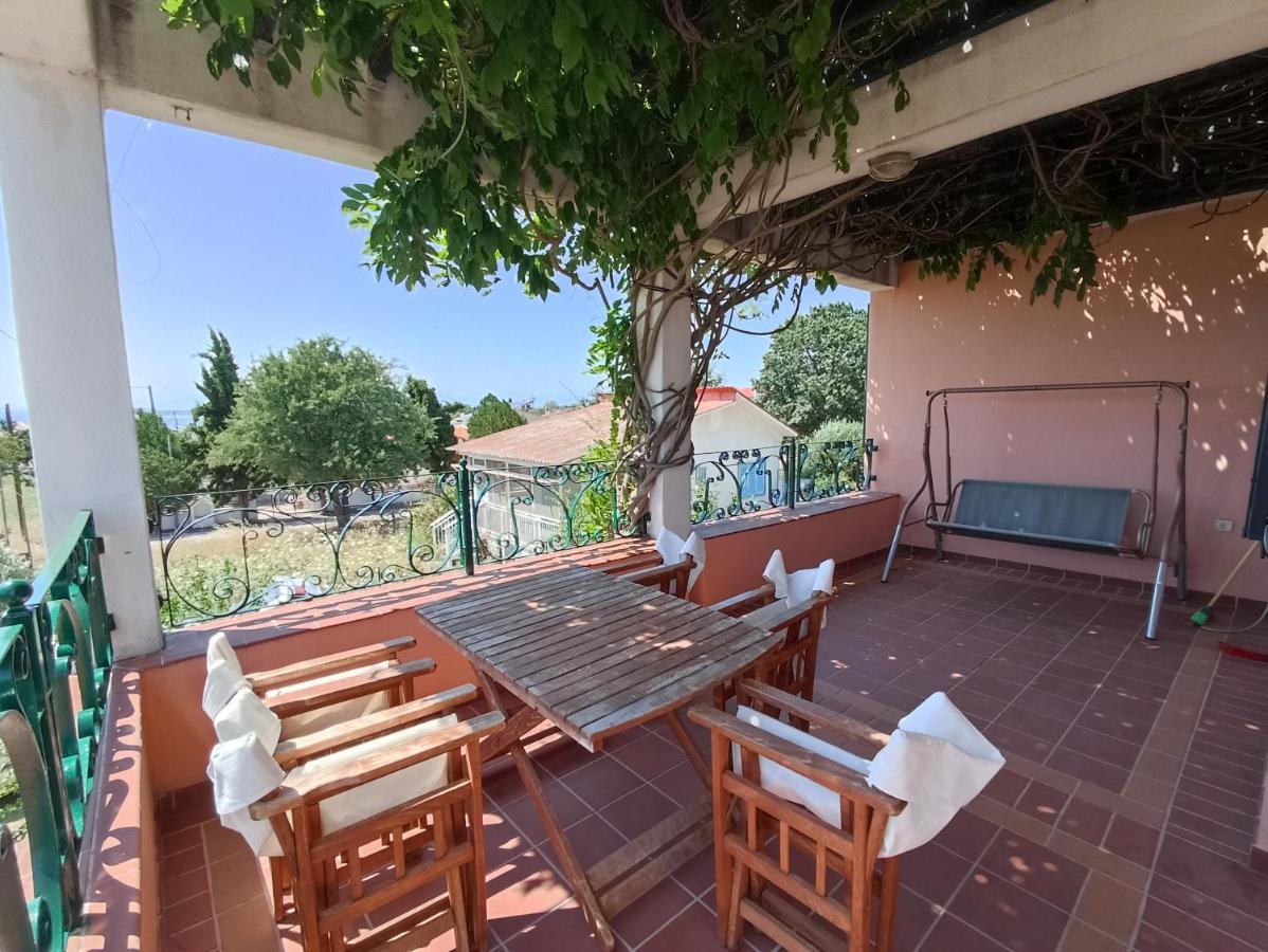 Olgas Villa Arogi Bagian luar foto